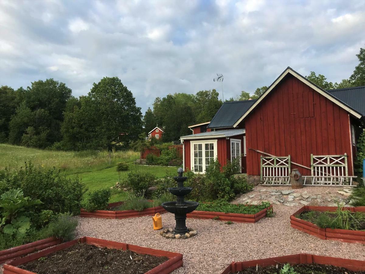 Bed and Breakfast Sjoebacken Gard Lerdala Екстер'єр фото