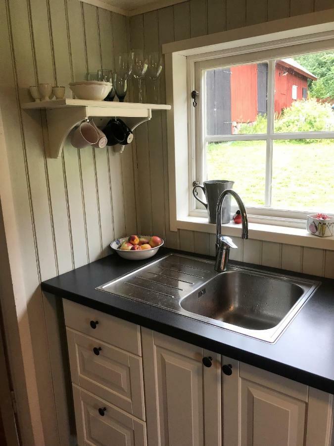 Bed and Breakfast Sjoebacken Gard Lerdala Екстер'єр фото