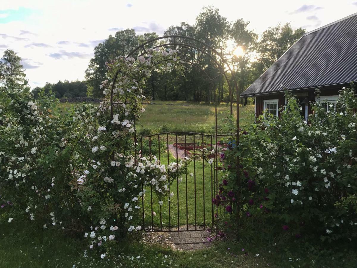 Bed and Breakfast Sjoebacken Gard Lerdala Екстер'єр фото